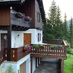 Haus Rathore Lägenhet